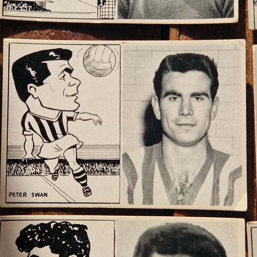 Vintage 1961 Leaf Gum Football Trading Cards, free postage