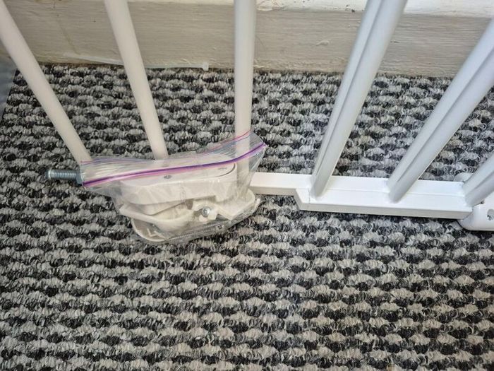 Baby gate