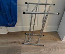 Shoe shelf bucket free