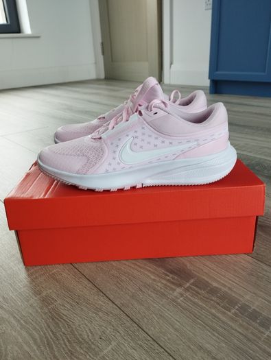 Nike Trainers UK Size 5.5
