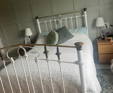 cast iron double bed