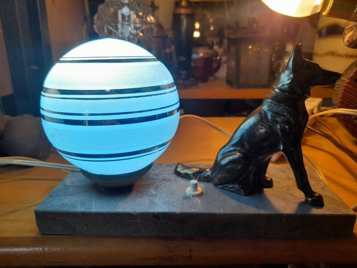 Art Deco Lamp