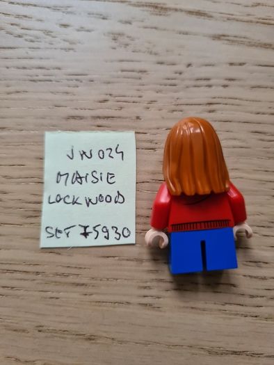 lego jw024 maisie lockwood, set jurassic world  75930
