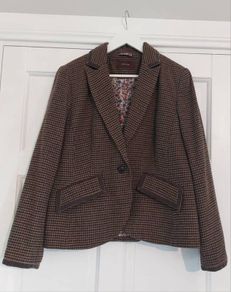 Savoir Blazer Postage Included