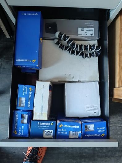 Car parts, of all kinds (clutches, pressure plates, discs, shock absorbers, etc.)