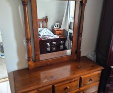 Dressing table