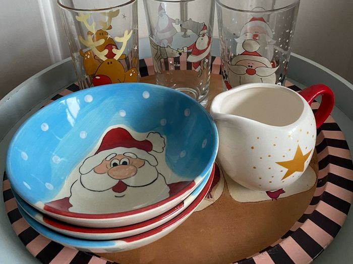 Christmas Crockery