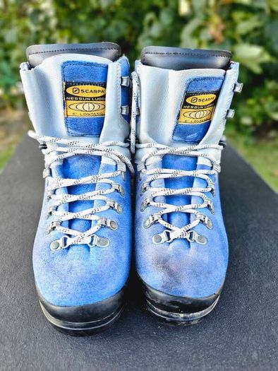 Vintage Scarpa Jura Mountaineering Boots Women's size 38