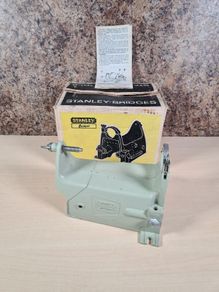 vintage STANLEY BRIDGES TPL 82 drill bench attachment for sanding polishing grinding