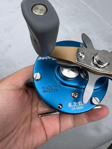 Mint Abu Garcia Revo S Baitcaster Reel + Premium Lines & Hooks Complete Bundle