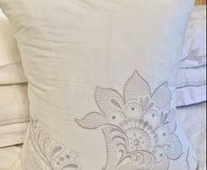 Kylie Minogue Audrey Silver/White Cushion