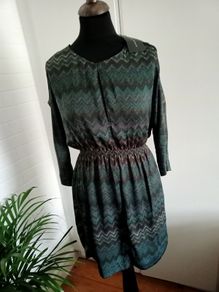 Zara Boho green dress, brand new. size S 8-10
