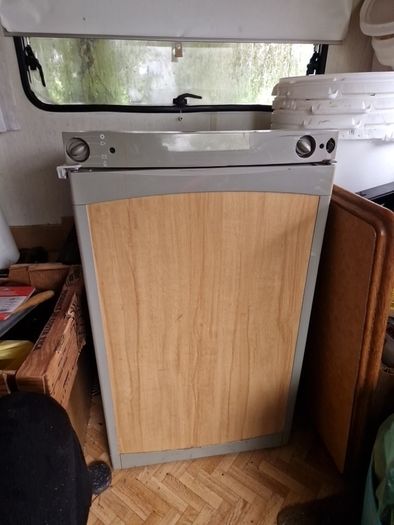 Dometic 77l caravan fridge/freezer