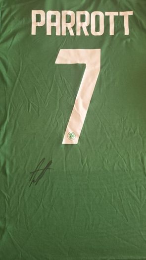 Troy Parrott signed Ireland jersey