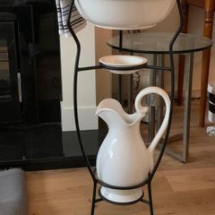 Bathroom Washbasin & Jug