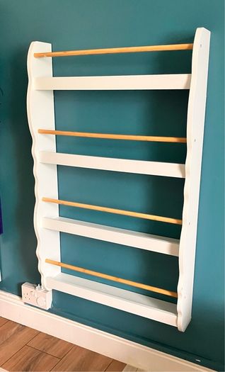 Kids book shelf