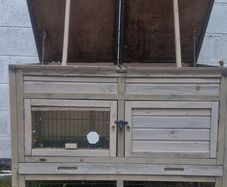 Large Rabbit Hutch