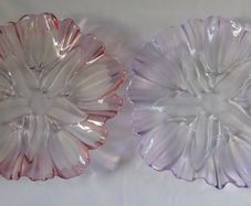 2 Mikasa Art Glass Tulip Pattern Plates