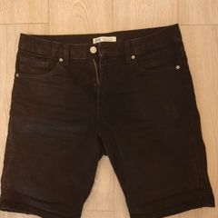 Zara men black shorts regular fit waist size 32