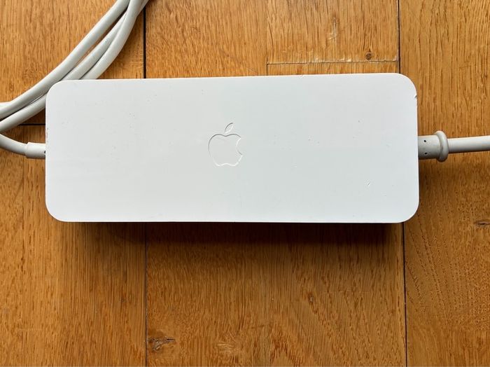 Apple Mac Mini 110W power adaptor