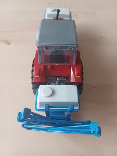 Britains Massey Ferguson MF 3680 Tractor and Crop Sprayer Farm Model 1:32 Scale 9607 MINT