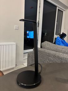 Razer Base Station V2 - Chroma - Black
