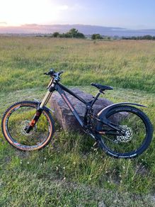 Downhill Propain Rage 27.5