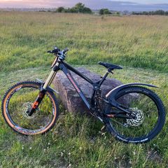 Downhill Propain Rage 27.5