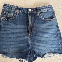 Girls denim short