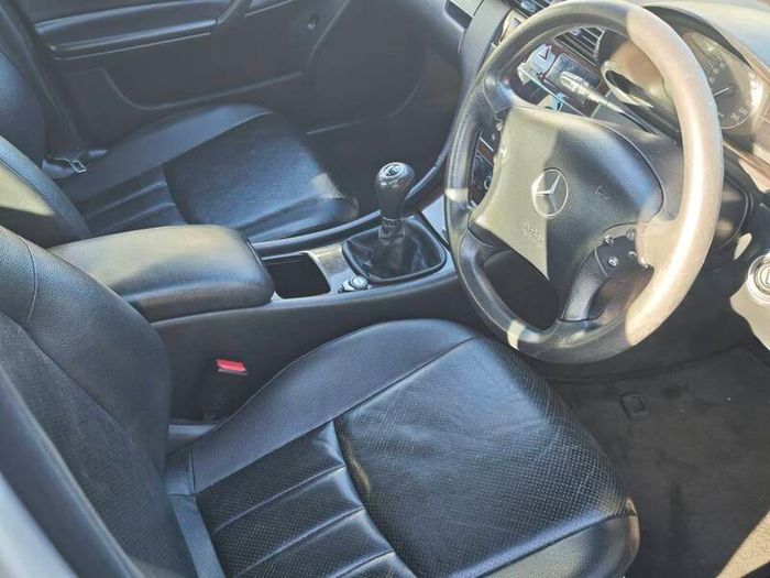 2006 Mercedes-benz C-class