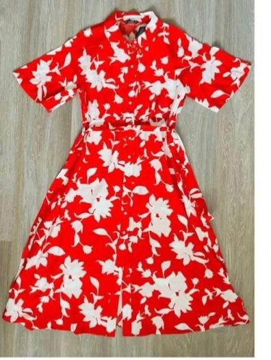 BNWT Summer Floral Red and White Dress: Size 14