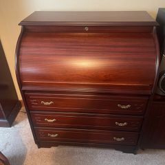 Mahogany roll-top Bureau Desk