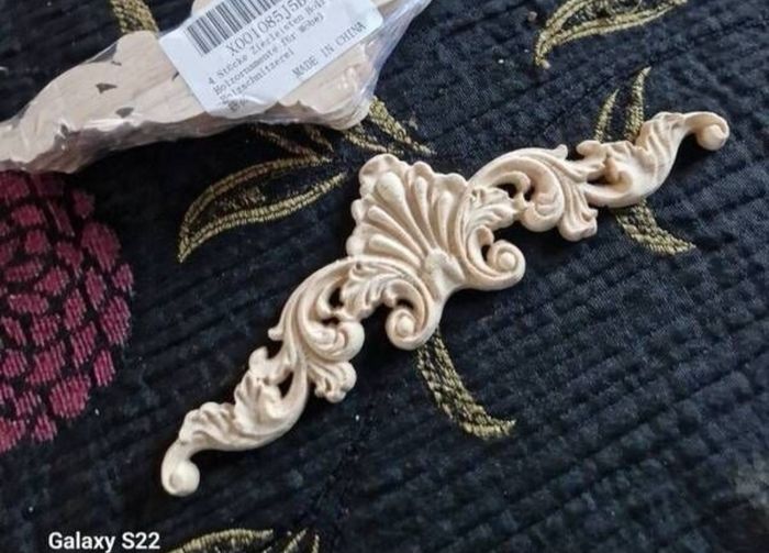 16 New Wood mouldings