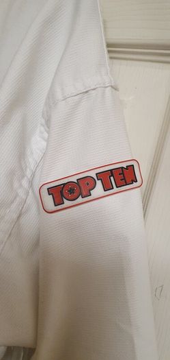 A Top Ten Taekwondo Dobok Uniform - Instore 50 Euro - See Text for Size & Link