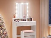 Dressing table with mirror and bulbs LED