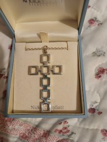 Newbridge Necklace Cross