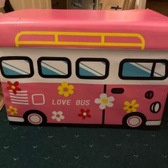 Box bus