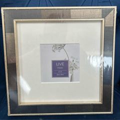 Picture frame