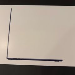 MacBook Air 15-inch 16/512GB (M5 CHIP IRISH STOCK) Brand New Sealed 1 year Apple Warranty MIDNIGHT