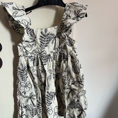 Girl dress