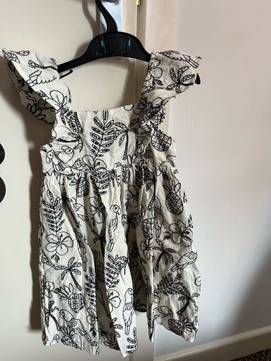 Girl dress