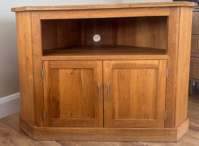 Corner unit