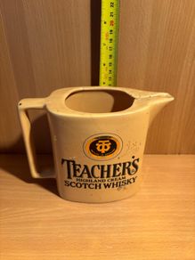 Pub jug Teachers
