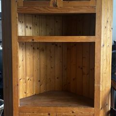 Pine corner cabinet unit with stain glass lead detail