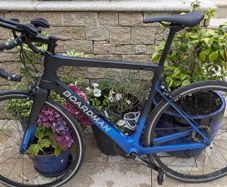 Boardman SLR 8.9 Road Bike with HUNT Aero Wide wheels
