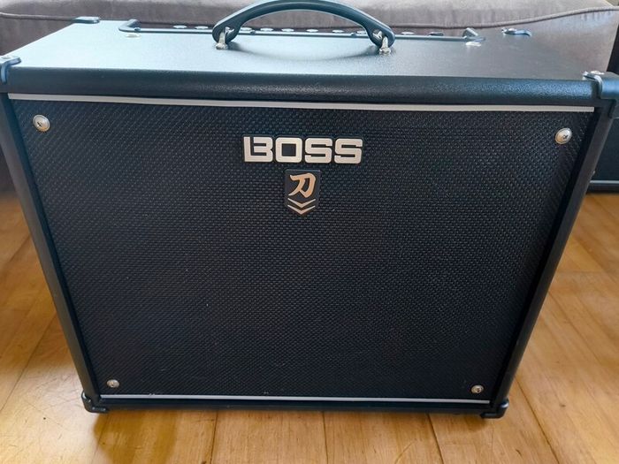 Boss Katana 100 mk2 & GA-FC Footswitch