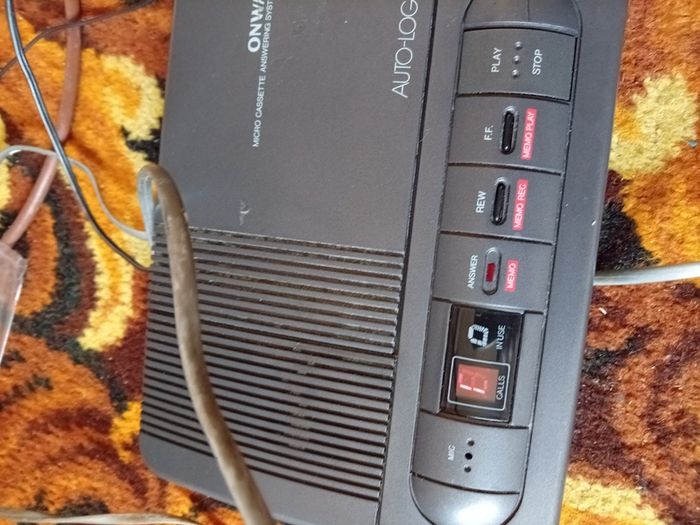 Vintage Onwa Micro Cassette Telephone. Tested & working perfectly.