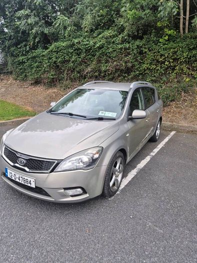 Kia ceed estate