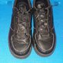 Boys Skechers school shoes/runners Image 2