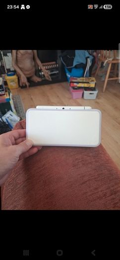 New Nintendo 2DS XL lavender